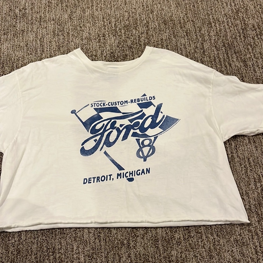 Urban outfitter Ford crop top